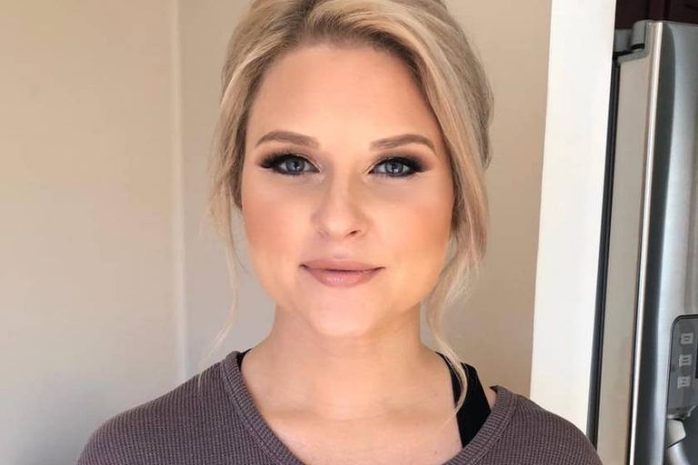 Doing your own makeup vs professional makeup artist